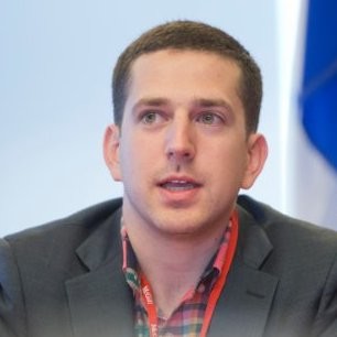 speaker photo